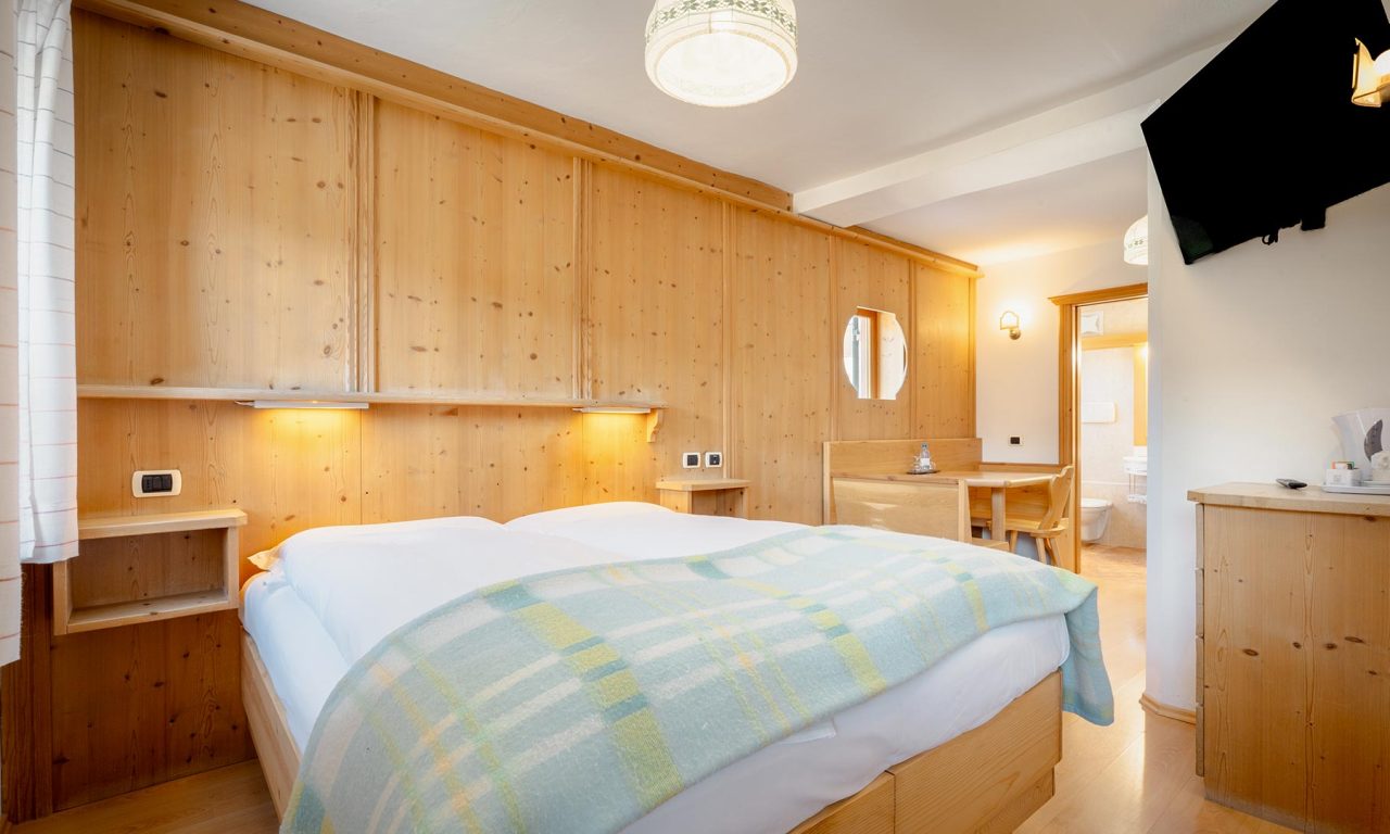 locanda-montana-camere-camera-matrimoniale-001