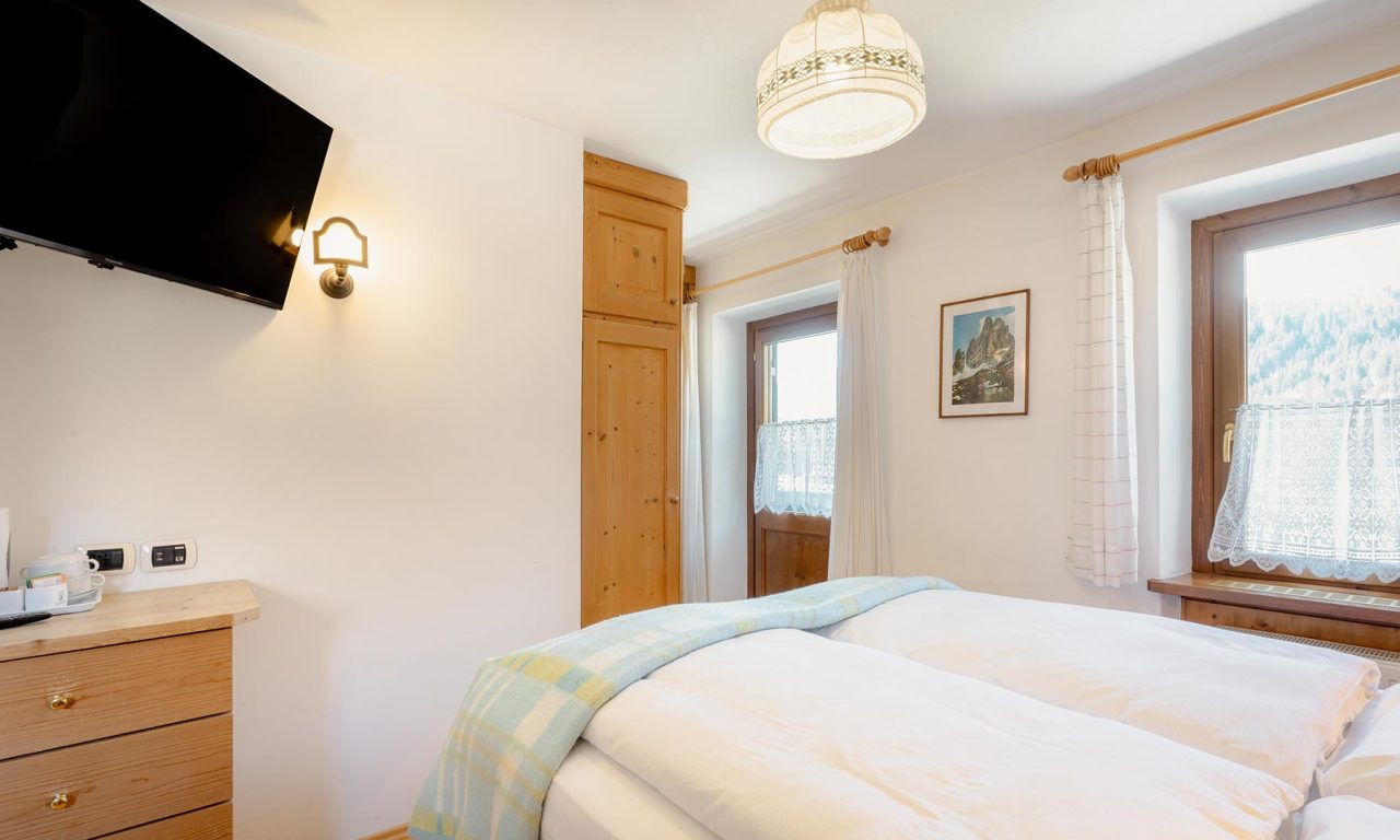 locanda-montana-camere-camera-matrimoniale-002