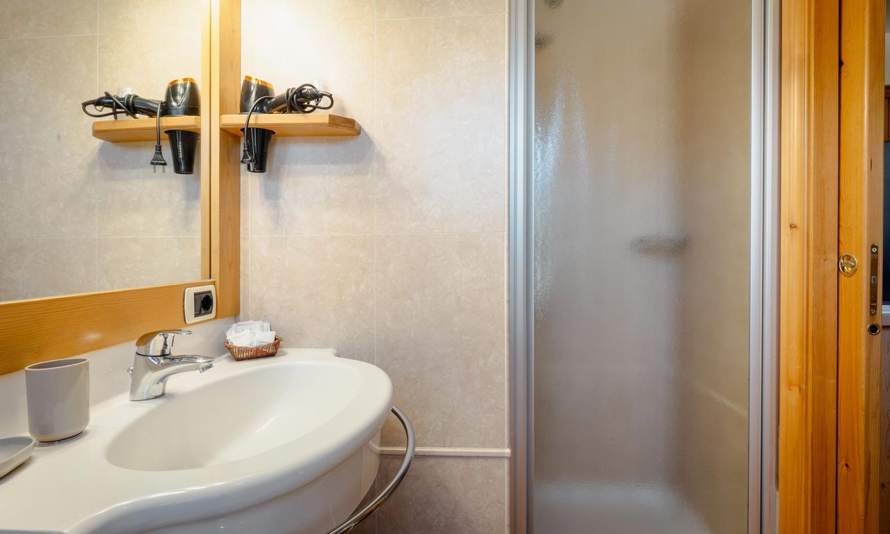 locanda-montana-camere-camera-matrimoniale-006